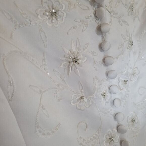 Venus Bridal Satin Beaded Princess Wedding Dress with Rouched Waist -‎ Size 24 - Picture 11 of 12